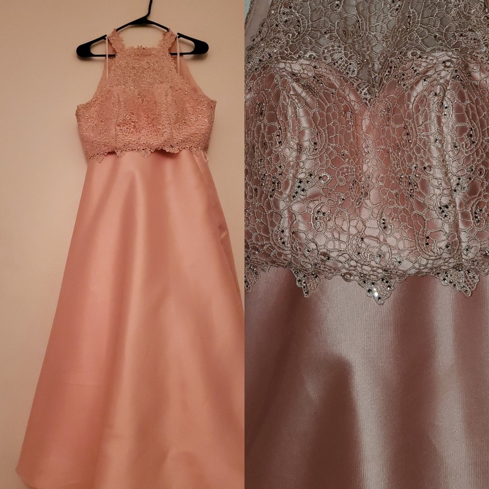 One Time Used Gipper Prom Dress